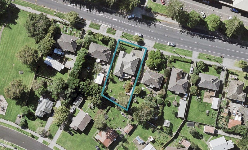205 West Tamaki Road, Glen Innes, Auckland - Carousel 1