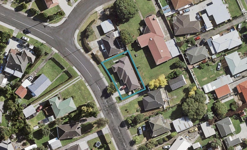 20B Bowater Place, Manurewa, Auckland - Carousel 1