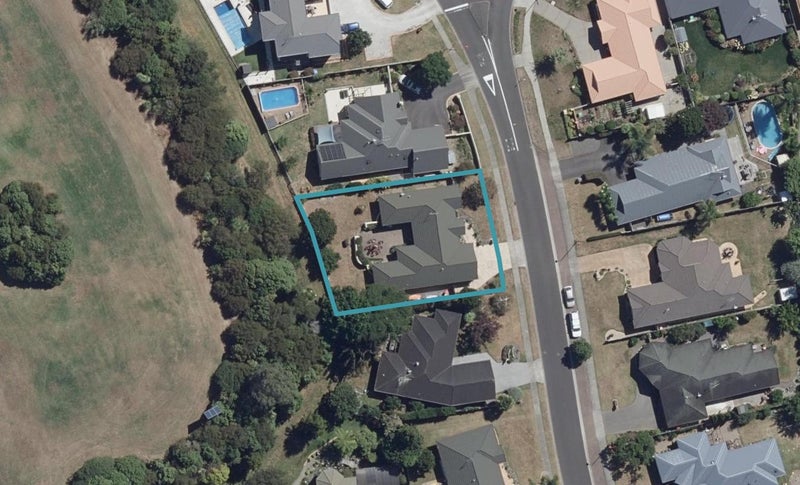 6 Glen Cree Avenue, Rototuna, Hamilton - Carousel 1