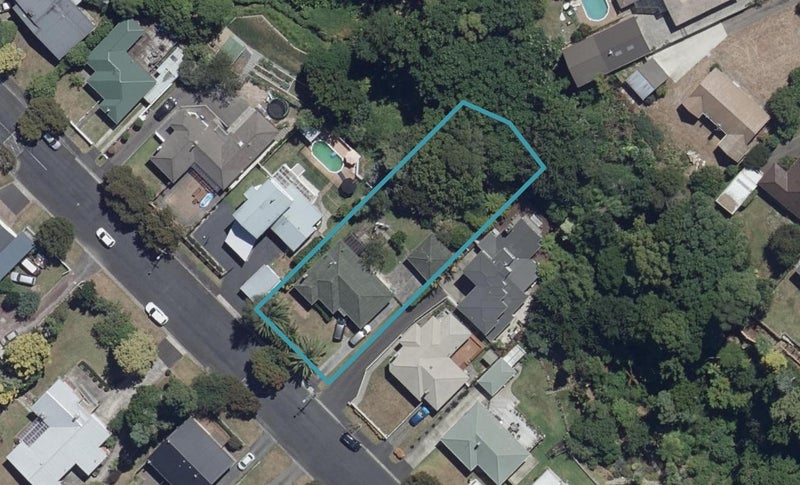 16 MacDiarmid Road, Beerescourt, Hamilton - Carousel 1