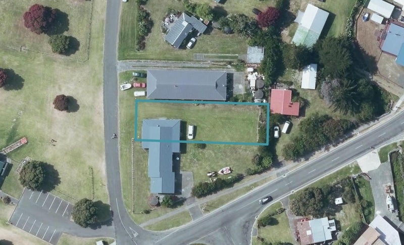 4 Pohutukawa Drive, Māhia - Carousel 1