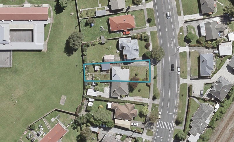 1237 High Street, Taita, Lower Hutt - Carousel 1