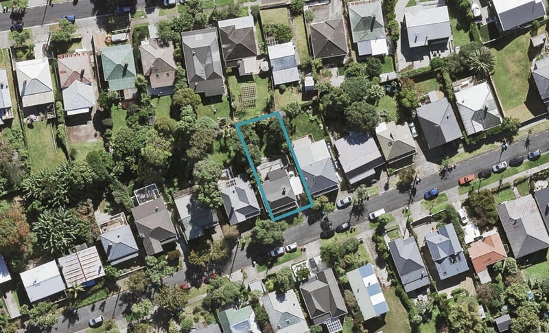 21 Third Avenue, Kingsland, Auckland - Carousel 1