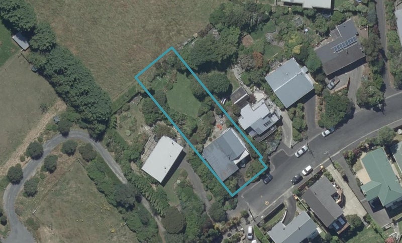 26 Larkins Street, Helensburgh, Dunedin - Carousel 1