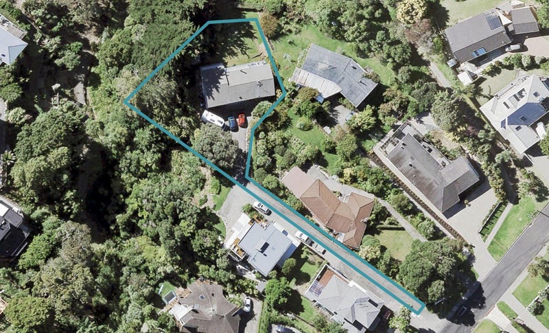 122A Pah Road, Cockle Bay, Auckland - Carousel 1