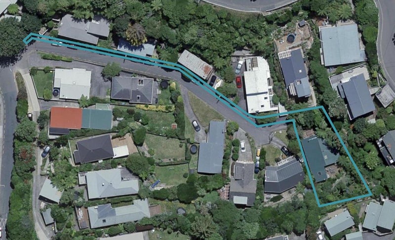 10 Chella Way, Khandallah, Wellington - Carousel 1