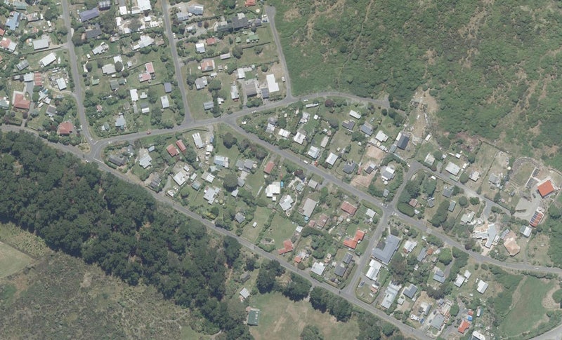 8 Muri Street, Aramoana, Port Chalmers - Carousel 1