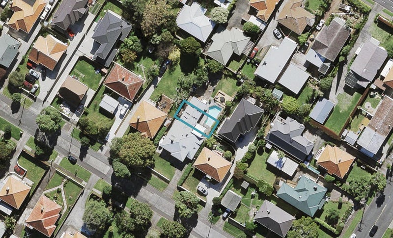 4/18 Tyburnia Avenue, Mount Albert, Auckland - Carousel 1