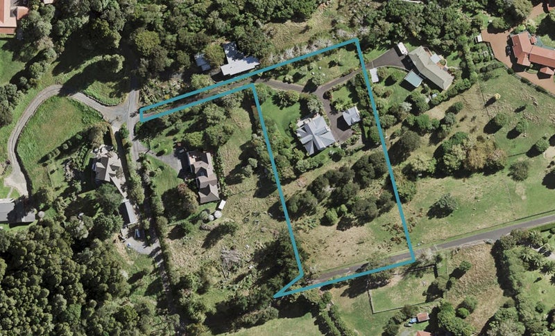74 Harry Dreadon Road, Papakura - Carousel 1