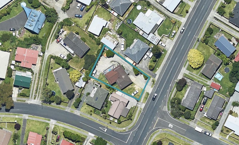 71 Ohauiti Road, Hairini, Tauranga - Carousel 1