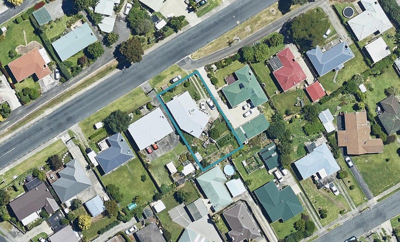 11 Kingswood Road, Brookfield, Tauranga - Carousel 1