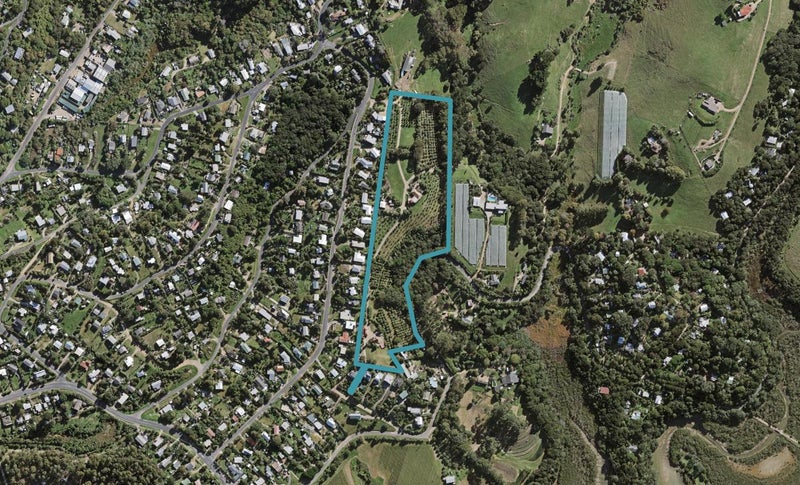 68B Jellicoe Parade, Surfdale, Waiheke Island - Carousel 1