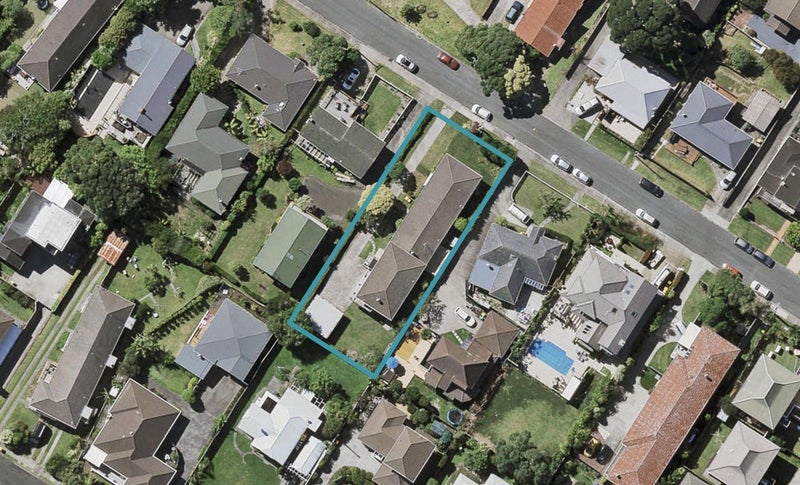 2/24 Sydney Street, Hauraki, Auckland - Carousel 1