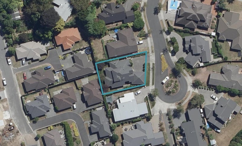 40 Haswell Place, Huntington, Hamilton - Carousel 1