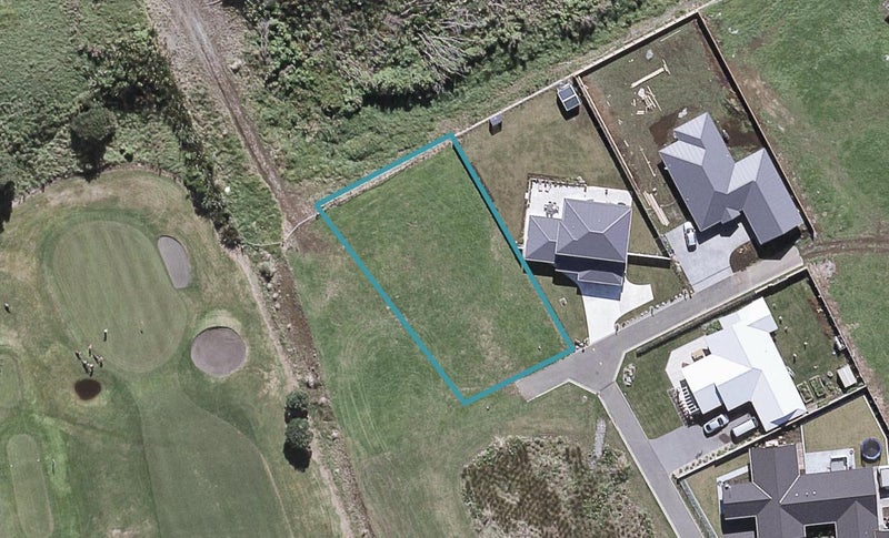 9 Birdie Lane, Waiwhakaiho, New Plymouth - Carousel 1