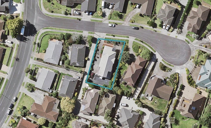 5 Anure Place, Highland Park, Auckland - Carousel 1
