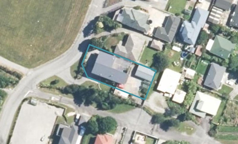 25 Domain Terrace, Karoro, Greymouth - Carousel 1