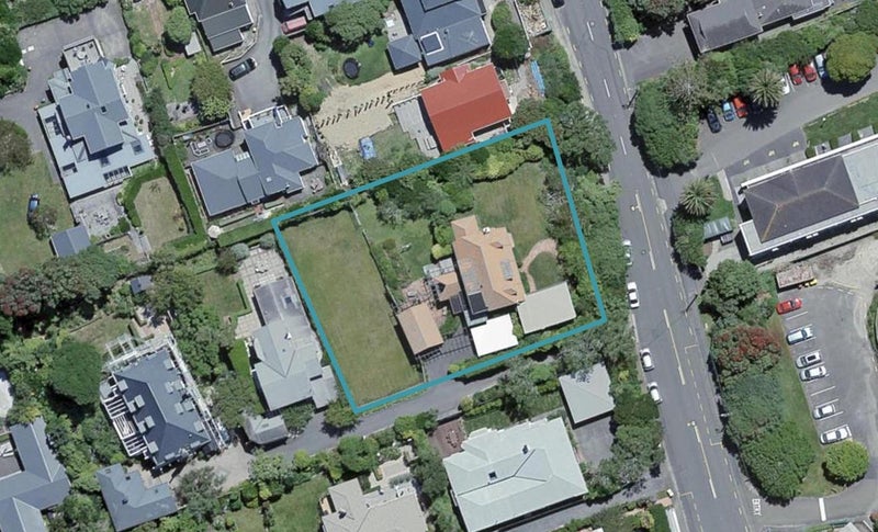 12 Messines Road, Karori, Wellington - Carousel 1