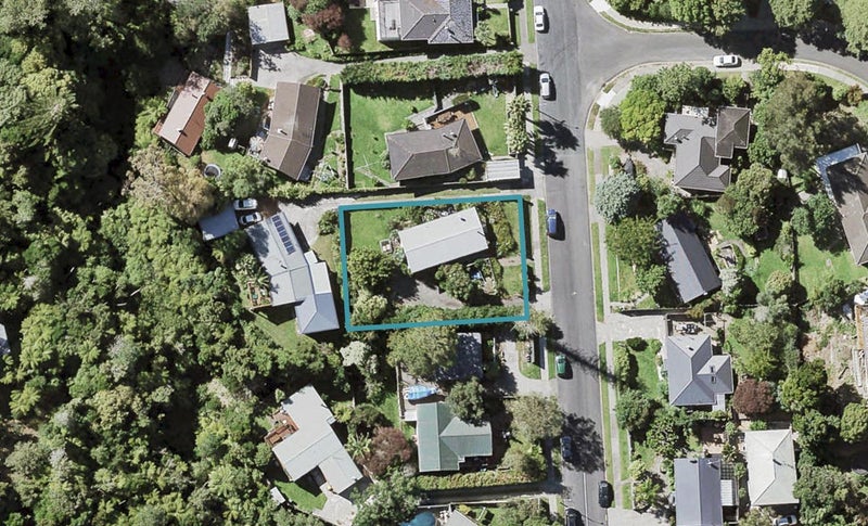 34 Robbies Road, Shelly Park, Auckland - Carousel 1