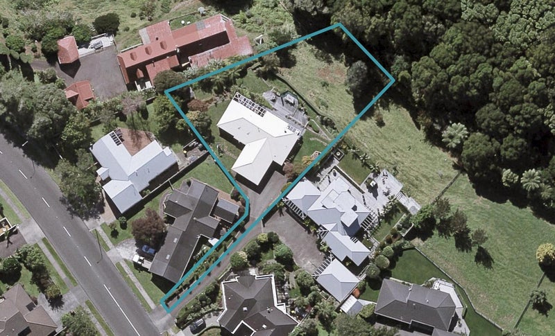 87 Branch Road, Highlands Park, New Plymouth - Carousel 1