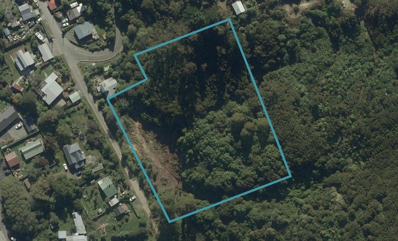 19 Bacon Street, Broad Bay, Dunedin - Carousel 1
