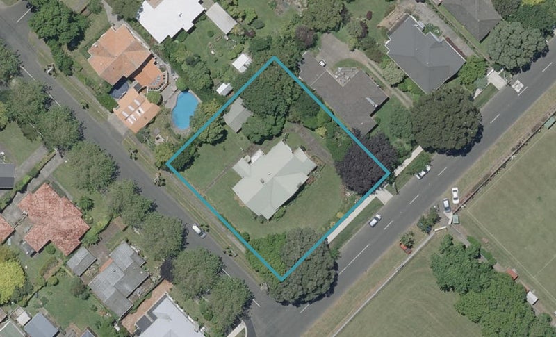 40 Parsons Street, Saint Johns Hill, Whanganui - Carousel 1