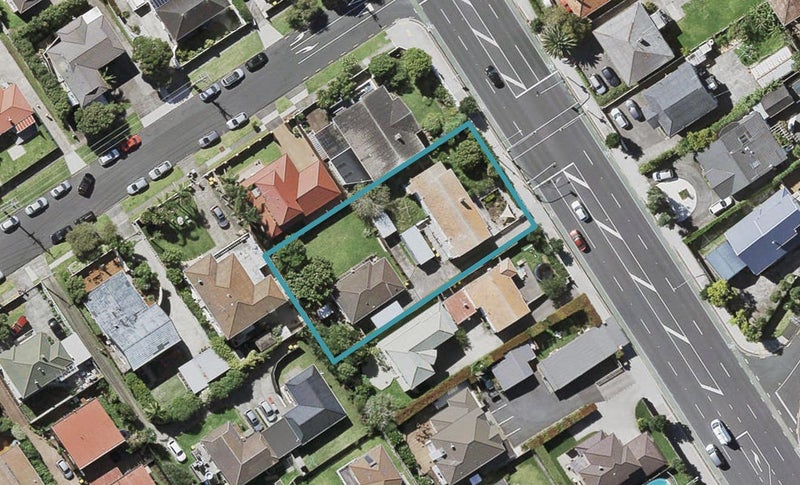 8/391 Lake Road, Hauraki, Auckland - Carousel 1