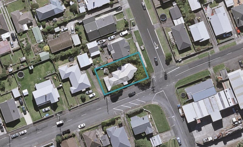 79 Clemow Road, Fitzroy, New Plymouth - Carousel 1
