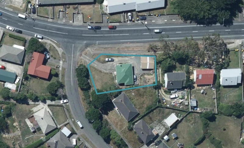 1 Cornwall Crescent, Cannons Creek, Porirua - Carousel 1