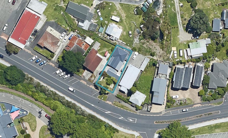 27 Lake Road, Ohinemutu, Rotorua - Carousel 1