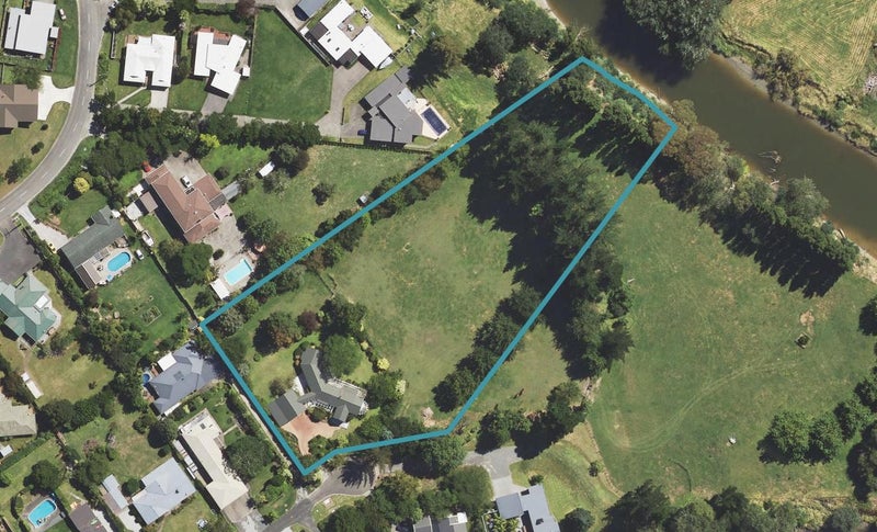 50 Island Road, Whataupoko, Gisborne - Carousel 1