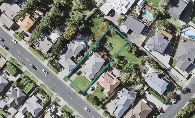 19 Bleakhouse Road, Howick, Auckland - Carousel 1