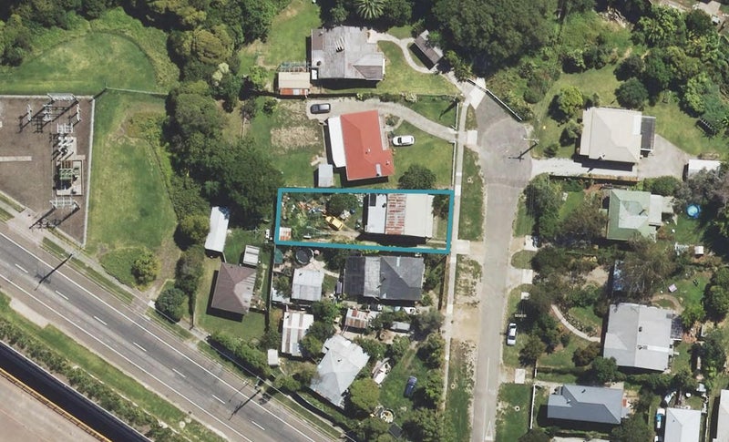 27 Parau Street, Kaiti, Gisborne - Carousel 1