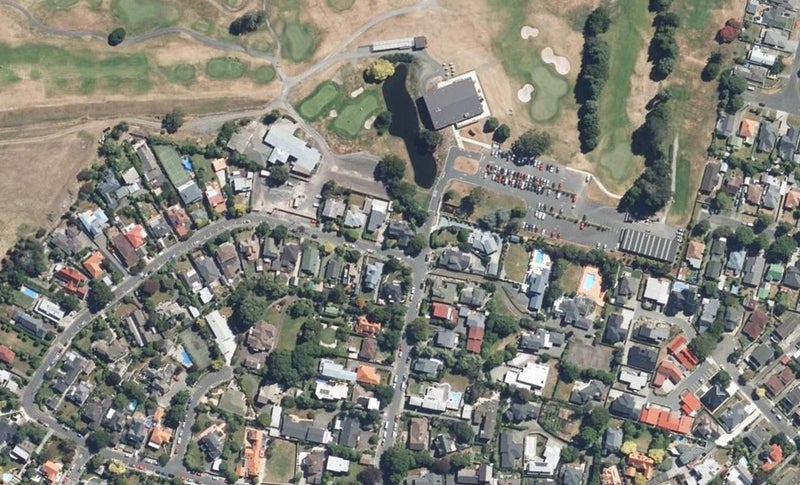 2 Hathaway Avenue, Boulcott, Lower Hutt - Carousel 1