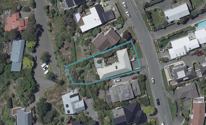84 Cannon Hill Crescent, Mount Pleasant, Christchurch - Carousel 1