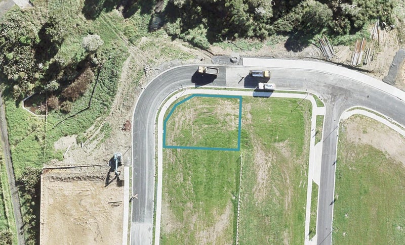 27 Johns Creek Crescent, Silverdale, Silverdale - Carousel 1