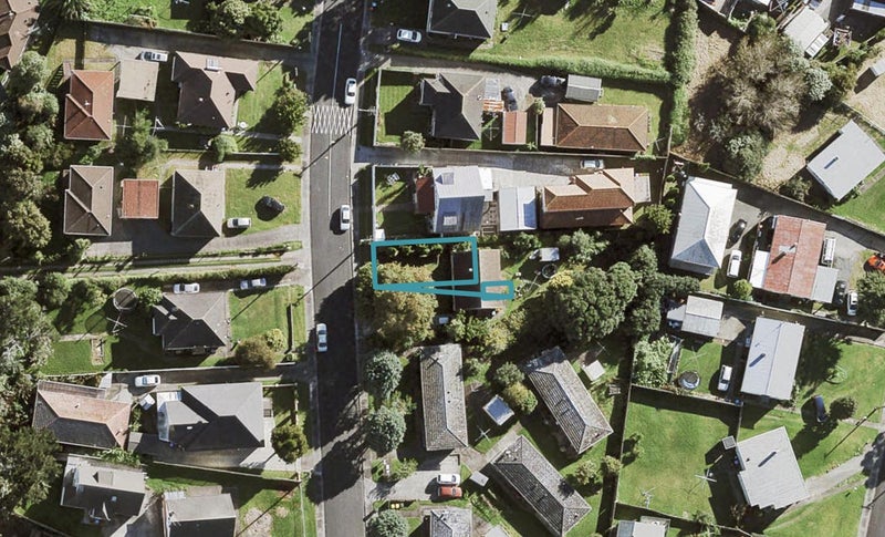 11E Playfair Road, Mount Roskill, Auckland - Carousel 1
