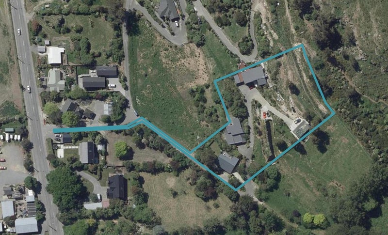 15 Hammerton Lane, Heathcote Valley, Christchurch - Carousel 1