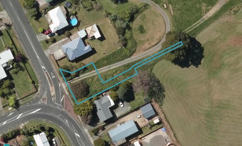 15A Sumner Place, Te Kamo, Whangārei - Carousel 1
