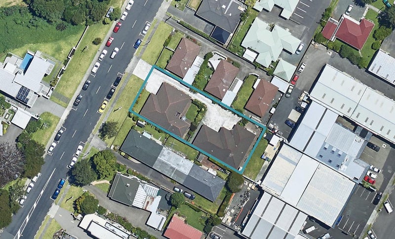 86A Edgecumbe Road, Tauranga, Tauranga - Carousel 1
