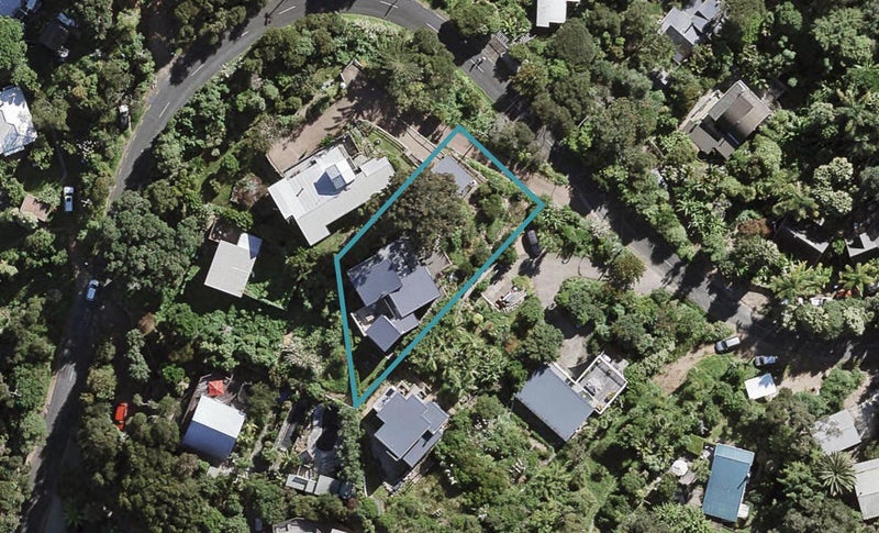 46 Hill Road, Palm Beach, Waiheke Island - Carousel 1