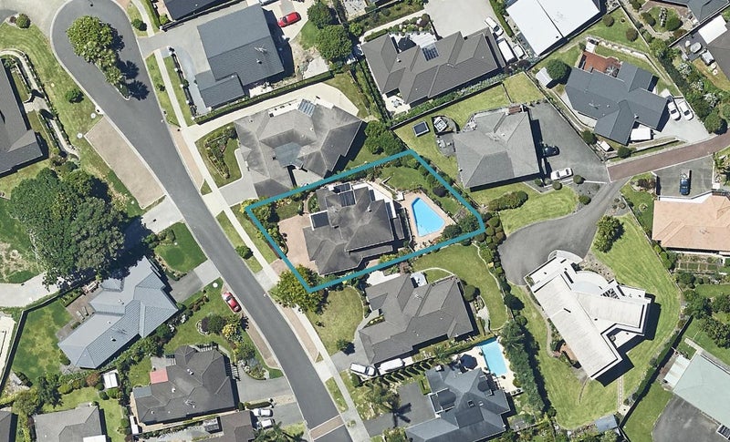 18 La Cumbre Close, Bethlehem, Tauranga - Carousel 1