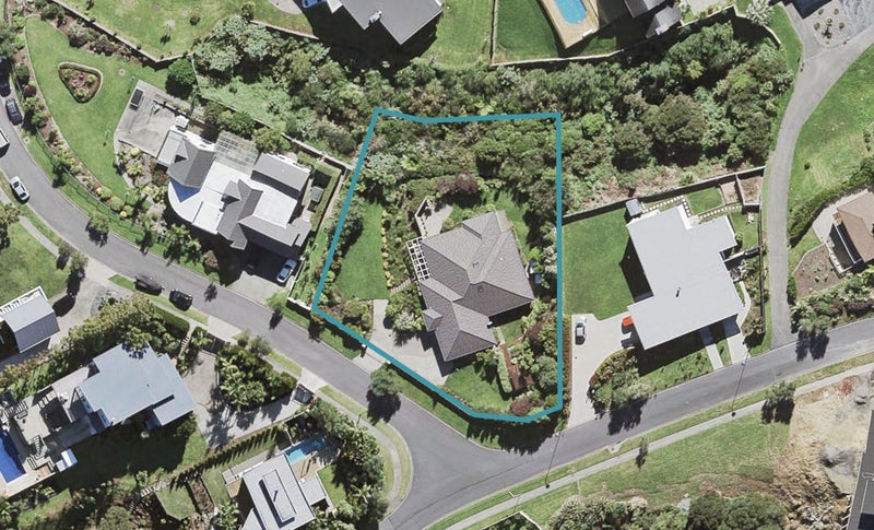 1 Kerema Way, Schnapper Rock, Auckland - Carousel 1
