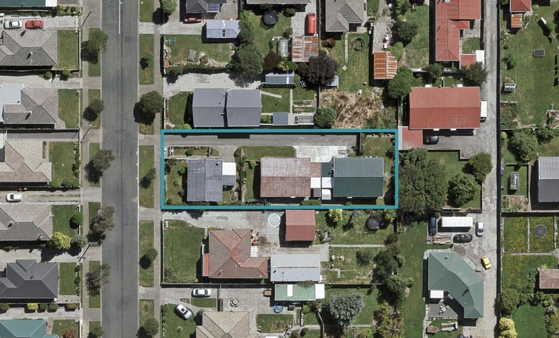 2/12 York Street, Strathern, Invercargill - Carousel 1