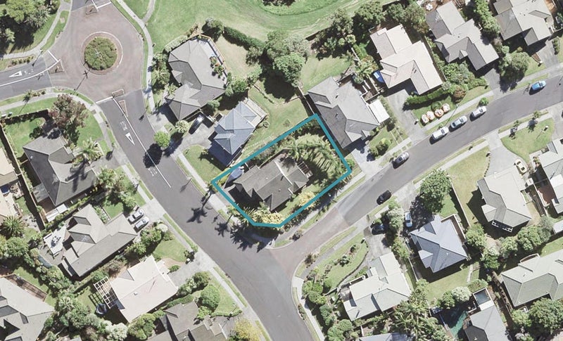 2 Carnmore Place, TORBAY, AUCKLAND - Carousel 1