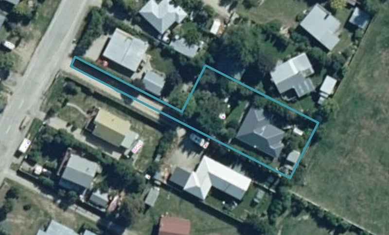 77 Hopkins Street, Cromwell - Carousel 1