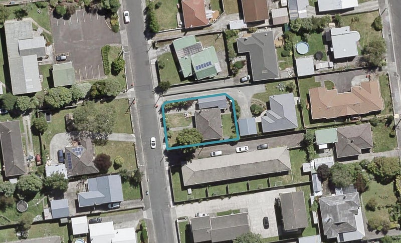 10 Ebdentown Street, Ebdentown, Upper Hutt - Carousel 1