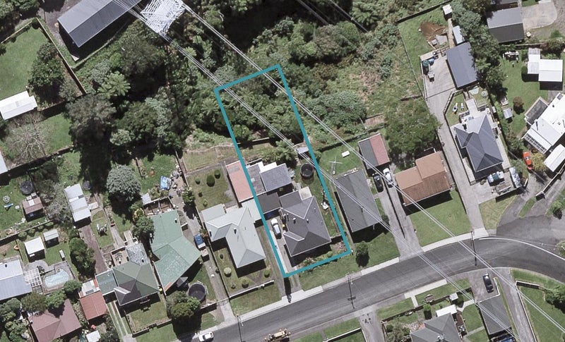 13 Saxton Road, Upper Vogeltown, New Plymouth - Carousel 1