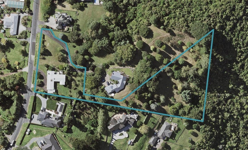 251 Point View Drive, Dannemora, Auckland - Carousel 1