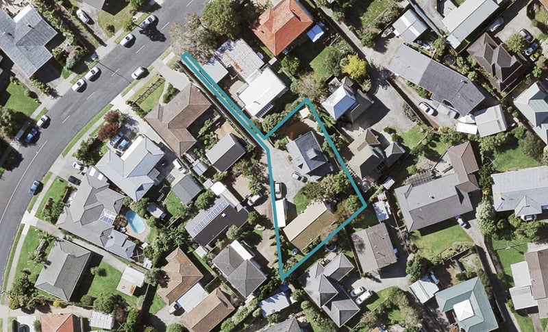 1/14 Priestley Drive, Bucklands Beach, Auckland - Carousel 1